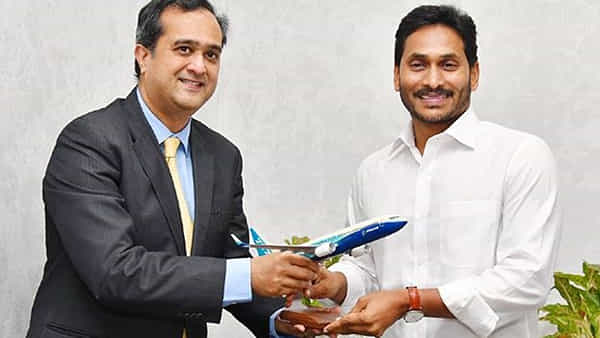 YS Jagan: ఏపీ సీఎం వైఎస్ జగన్తో టాటా అడ్వాన్స్డ్ సిస్టమ్స్ ప్రతినిధుల భేటీ.. ఏపీలో పెట్టుబడులపై చర్చ..