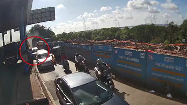 Mumbai: బీభత్సం సృష్టించిన డంపర్.. వరుసగా 9 వాహనాలపై దూసుకెళ్లింది.. షాకింగ్ వీడియో..