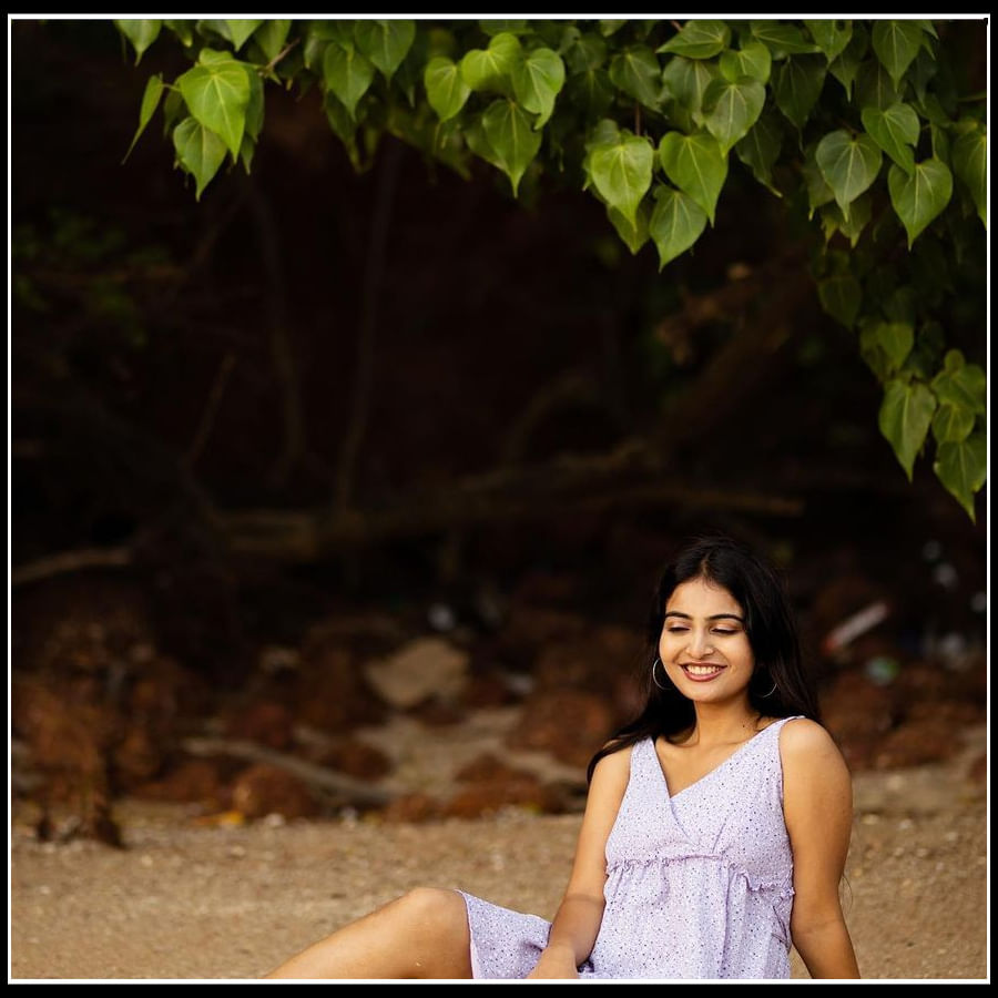 Ananya Nagalla: ఇంత క్యూట్ నెస్ తట్టుకునే శక్తి కుర్రకారుకు ఉందా అనన్య.. అనన్య లేటెస్ట్ ఫొటోస్..