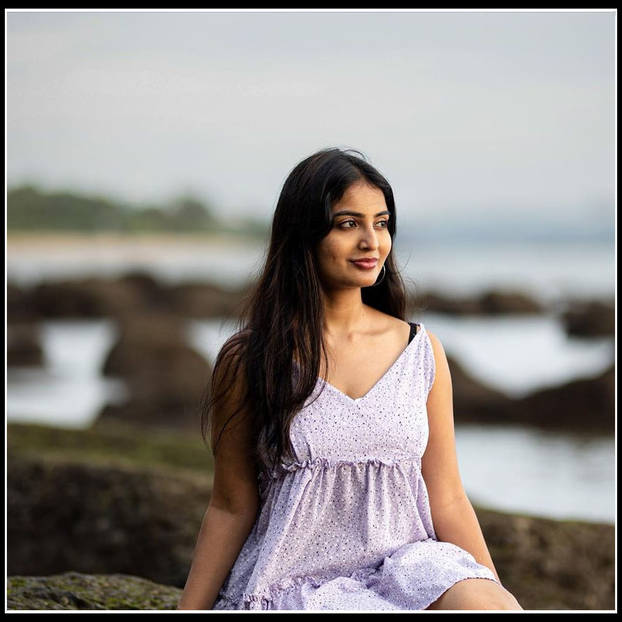 Ananya Nagalla: ఇంత క్యూట్ నెస్ తట్టుకునే శక్తి కుర్రకారుకు ఉందా అనన్య.. అనన్య లేటెస్ట్ ఫొటోస్..