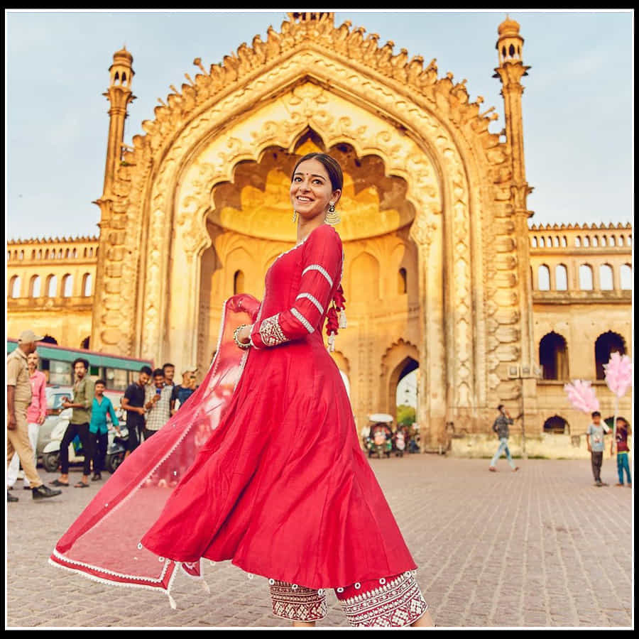 Ananya Panday: టెంపుల్స్ చుట్టూ తిరుగుతున్న బాలీవుడ్ భామ అనన్య పాండే..