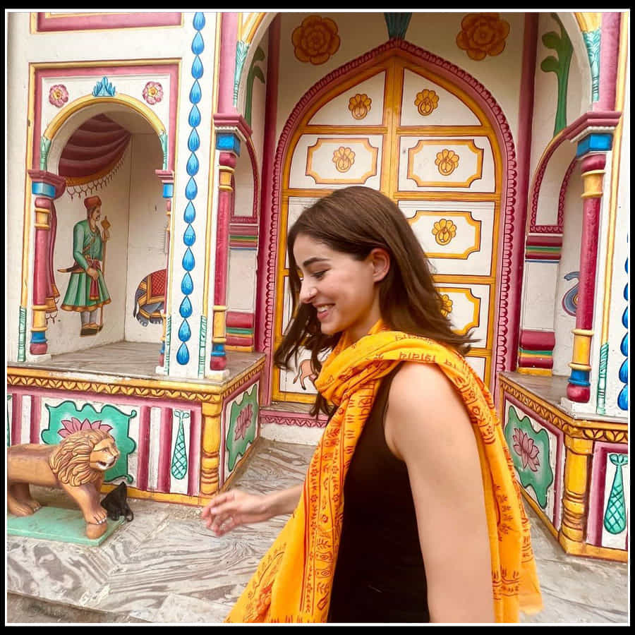 Ananya Panday: టెంపుల్స్ చుట్టూ తిరుగుతున్న బాలీవుడ్ భామ అనన్య పాండే..