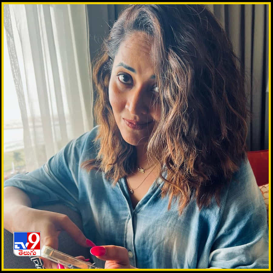 Anasuya Bharadwaj New Photos. Credit by:Anasuya Bharadwaj/Instagram