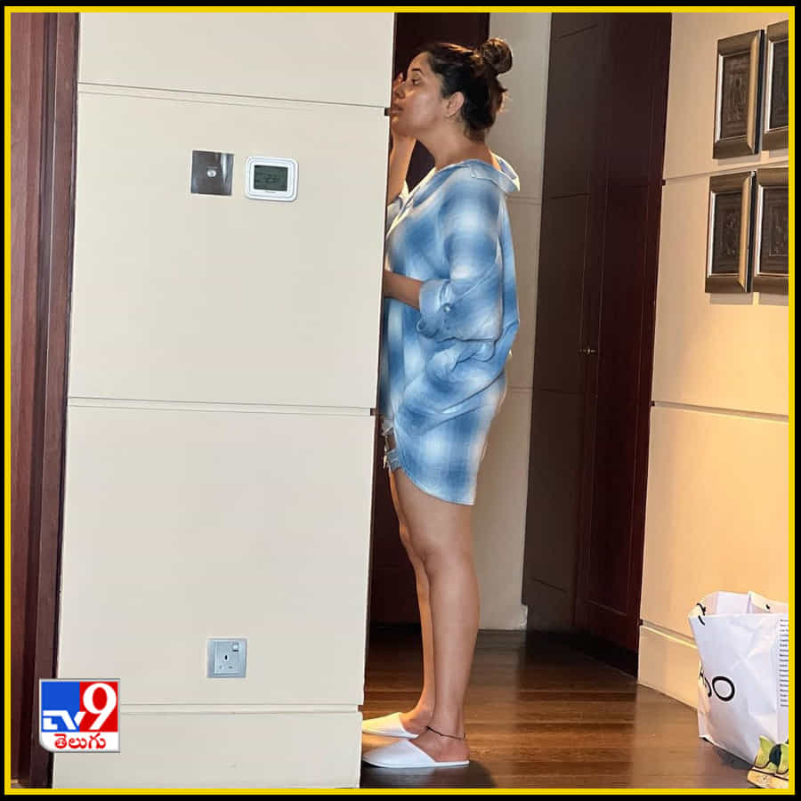 Anasuya Bharadwaj New Photos. Credit by:Anasuya Bharadwaj/Instagram