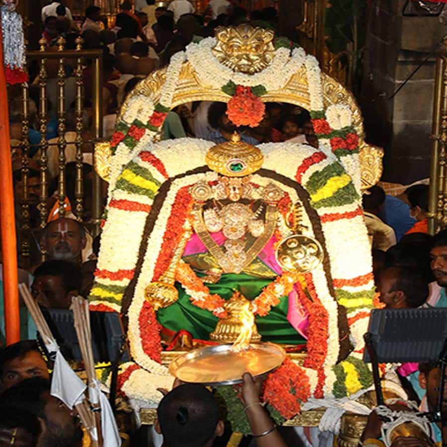 విశిష్టత: వైఖానస ఆగమంలో అంకురార్పణ ఘట్టానికి విశేష ప్రాధాన్యముంది. విత్తనాలు మొలకెత్తడాన్ని అంకురార్పణ అంటారు. ఉత్సవాలు విజయవంతం కావాలని సంకల్పించడంతో పాటు స్వామివారి ఆశీస్సులు పొందడమే ఈ ఘట్టం ఉద్దేశం.