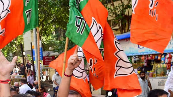 BJP: 2024లో అధికారమే టార్గెట్గా.. ఇవాళ్టి నుంచే ఏపీలో బీజేపీ ప్రజా పోరు యాత్ర.. విశాఖలో తొలి సభ..