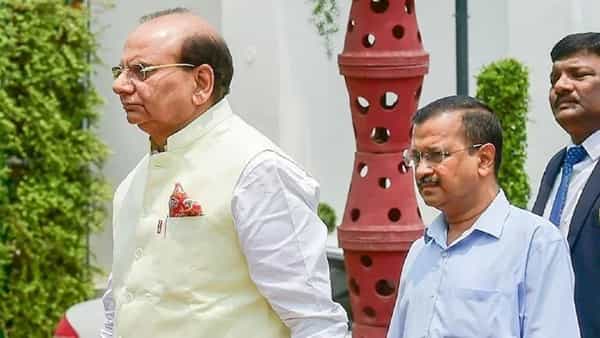 Arvind Kejriwal: ఇద్దరి మధ్య పలు అంశాలపై చర్చ.. ఢిల్లీ LG వీకే సక్సేనాతో సీఎం కేజ్రీవాల్ భేటీ..