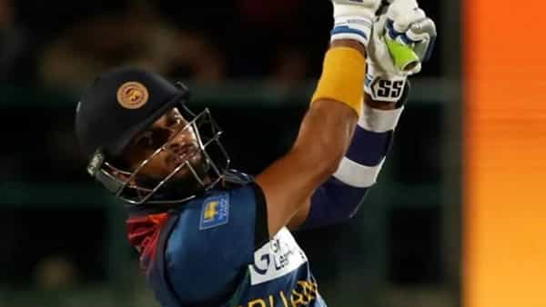 Asia Cup 2022: టీమిండియాకు పజిల్ లా మారిన బ్యాట్స్మెన్.. సిక్సర్లు, ఫోర్ల వర్షంతో దూకుడు.. ఔటయ్యేది మాత్రం లే..