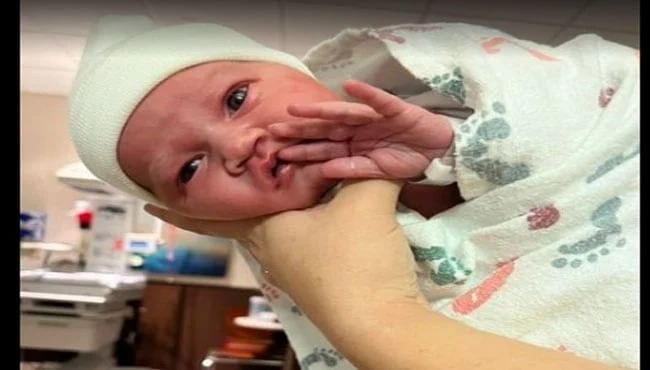 Baby Delivery On Road