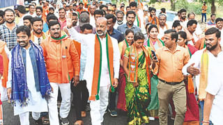 Bathukamma Saree: తెలంగాణ ఆడపడుచులకు బతుకమ్మ కానుక.. నేటి నుంచే చీరల పంపిణీ..