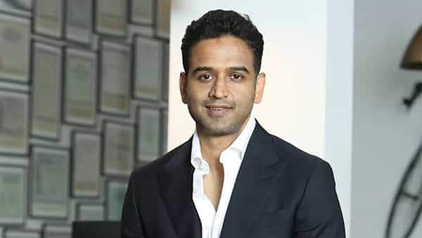 Inspiring Story: నాడు కాల్ సెంటర్లో రూ.8000 జీతగాడు.. నేడు కోటీశ్వరుడు.. నిఖిల్ కామత్ ప్రస్థానం