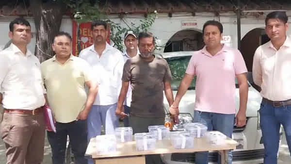 Kingpin of Cars Theft: ద్యావుఢా.. ఏకంగా 5000 కార్లు చోరీ.. వీడి సిత్రాలు అన్నీఇన్నీ కాదండోయ్..