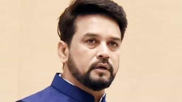 Trending: వారిపై కఠిన చర్యలతో పాటు బ్లాక్ లిస్ట్ లో పెట్టండి.. టాయిలెట్ లో ఆహారం వడ్డించిన ఘటనపై కేంద్రమంత్రి సీరియస్