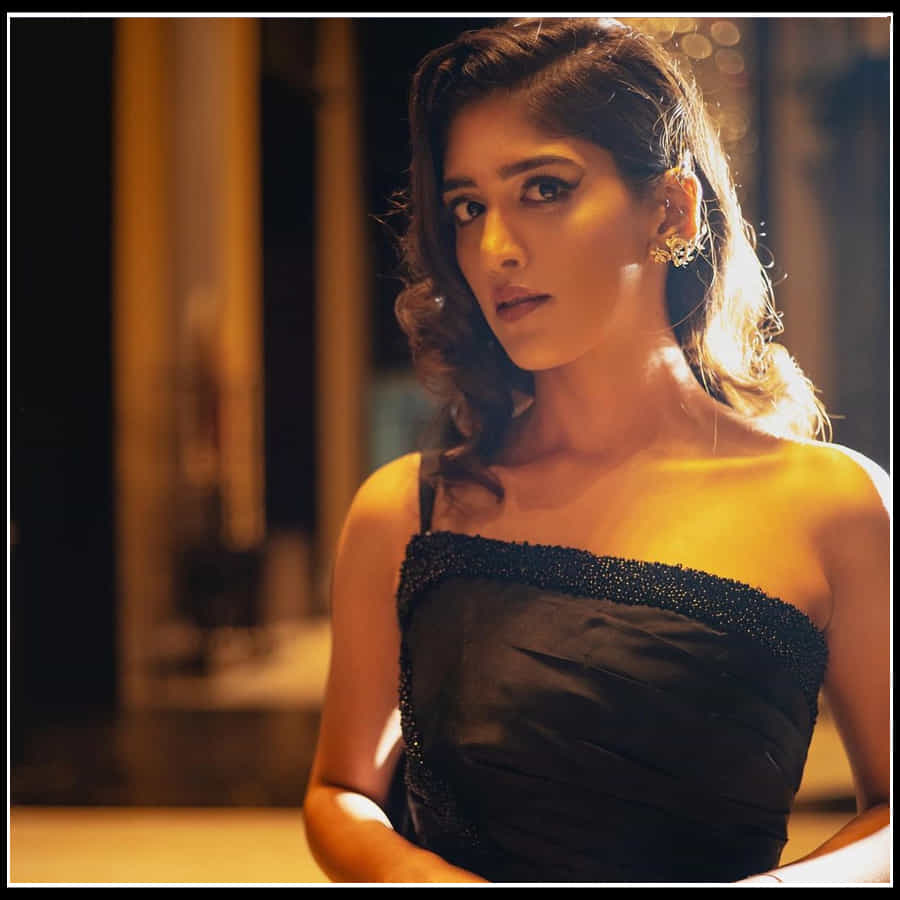 Chandini Chowdary: బ్లాక్ డ్రస్ లో చాందిని అందాలు వేరే లెవల్ అంతే..