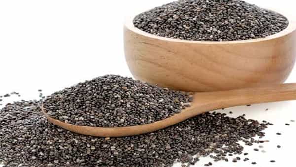 Beauty Tips: టెన్షన్ ఎందుకు దండగా చియా సీడ్స్ ఉండగా.. ఇలా చేస్తే వృద్ధాప్య ఛాయలు దూరం..