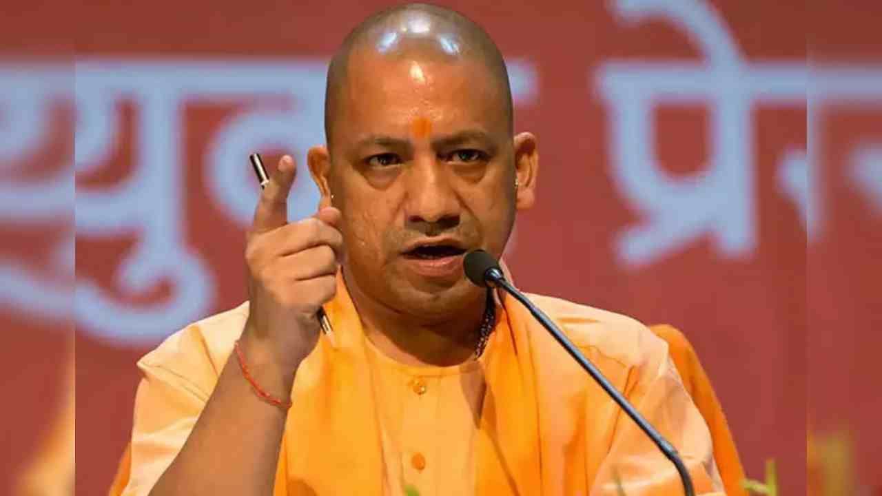 Yogi Adityanath: పార్టీ ప్రతిష్టకు భంగం కలిగించొద్దు.. మంత్రులకు యూపీ సీఎం యోగి స్ట్రాంగ్ వార్నింగ్