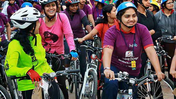 Hyderabad:హైదరాబాదీలకు అలెర్ట్.. ఆదివారం సైక్లింగ్ మారథాన్.. ఆ మార్గాల్లో ట్రాఫిక్ ఆంక్షలు, మళ్లింపులు