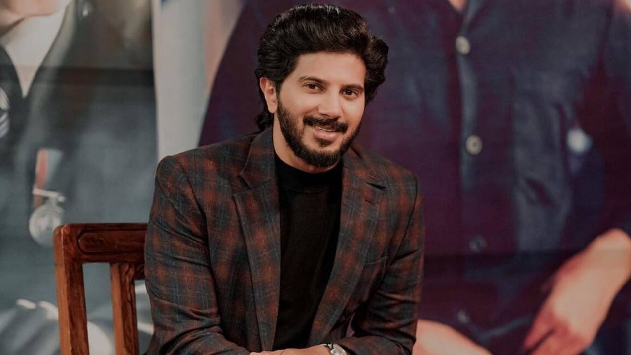 Dulquer Salmaan: 'అవార్డ్ వస్తే కొనుక్కున్నాను అన్నారు'.. చేదు జ్ఞాపకాలను గుర్తుచేసుకున్న సీతారామం హీరో..