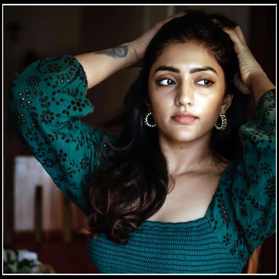 Eesha Rebba: చేయిస్తే కందేలా ఉన్న ని సొగసుని చూసి ఎవరైనా పడిపోవాల్సిందే ఈషా.. 