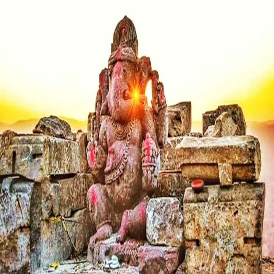 Ganesha Statue Dholkal 5