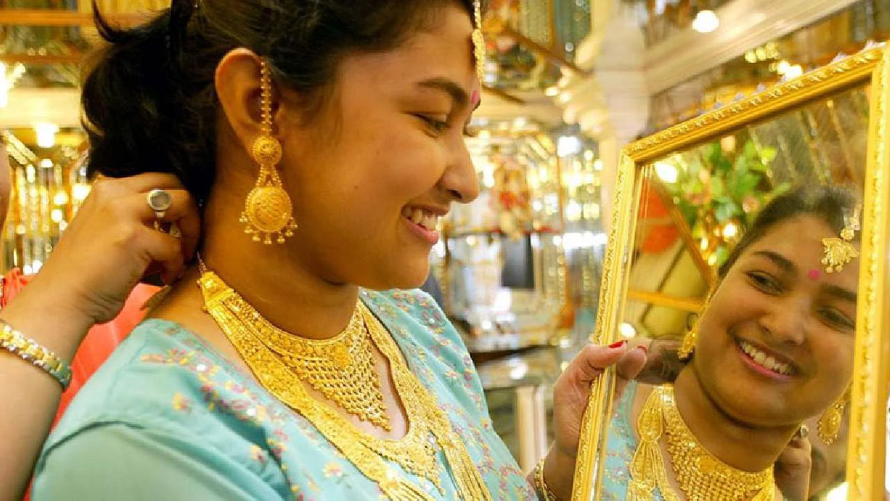 Gold Price Today: రూ. 52,000 దాటిన బంగారం ధర.. దేశంలోని ప్రధాన నగరాల్లో రేట్ల వివరాలు