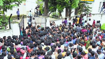 IND vs AUS: Unstoppable ticket rush.. Confusion at Gymkhana once again.. Fans firing..