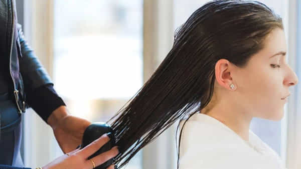 Hair Care: ఒత్తయిన, పొడవాటి జుట్టు కోసం ఈ 3 పదార్థాలను నీటిలో కలిపి తలకు పట్టించండి..
