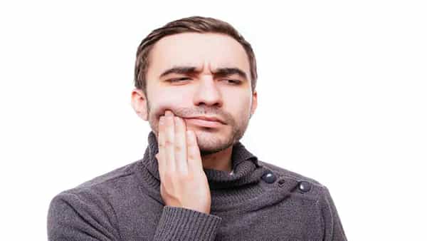 Health Tips: నోటిలో గాయమైందా? ఏమీ తినలేకపోతున్నారా? ఈ టిప్స్తో గాయాన్ని నయం చేయండి..!