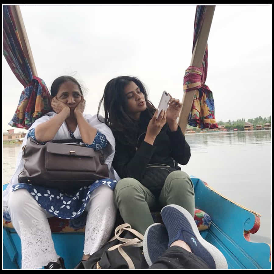 హెబ్బా పటేల్ ట్రిప్ ఫోటోలు నెట్టింట వైరల్ అవుతున్నాయి..