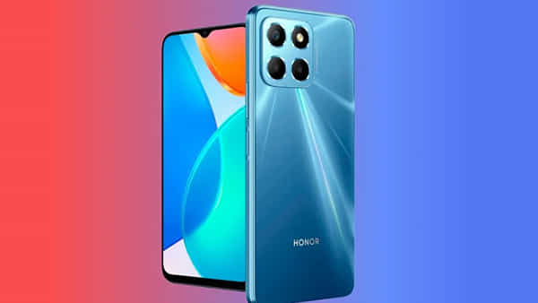 Android Phone: అదిరిపోయే కెమెరా ఫీచర్స్.. తక్కువ ధరలో స్మార్ట్ ఫోన్..