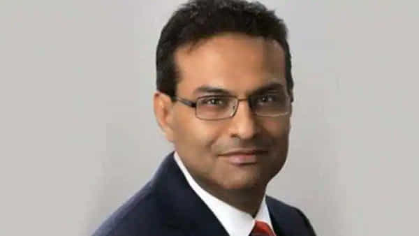 Starbucks: అమెరికన్ దిగ్గజ కంపెనీ స్టార్బక్స్ కి సీఈవోగా మరో భారతీయుడు..! అతడి జీతం తెలిస్తే షాక్ అవ్వాల్సిందే..
