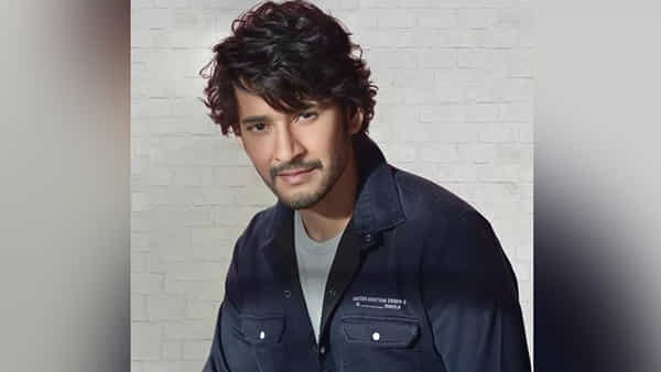 Mahesh Babu: మహేష్ బాబు సినిమాలో ఇద్దరు బాలీవుడ్ బ్యూటీస్ ?..
