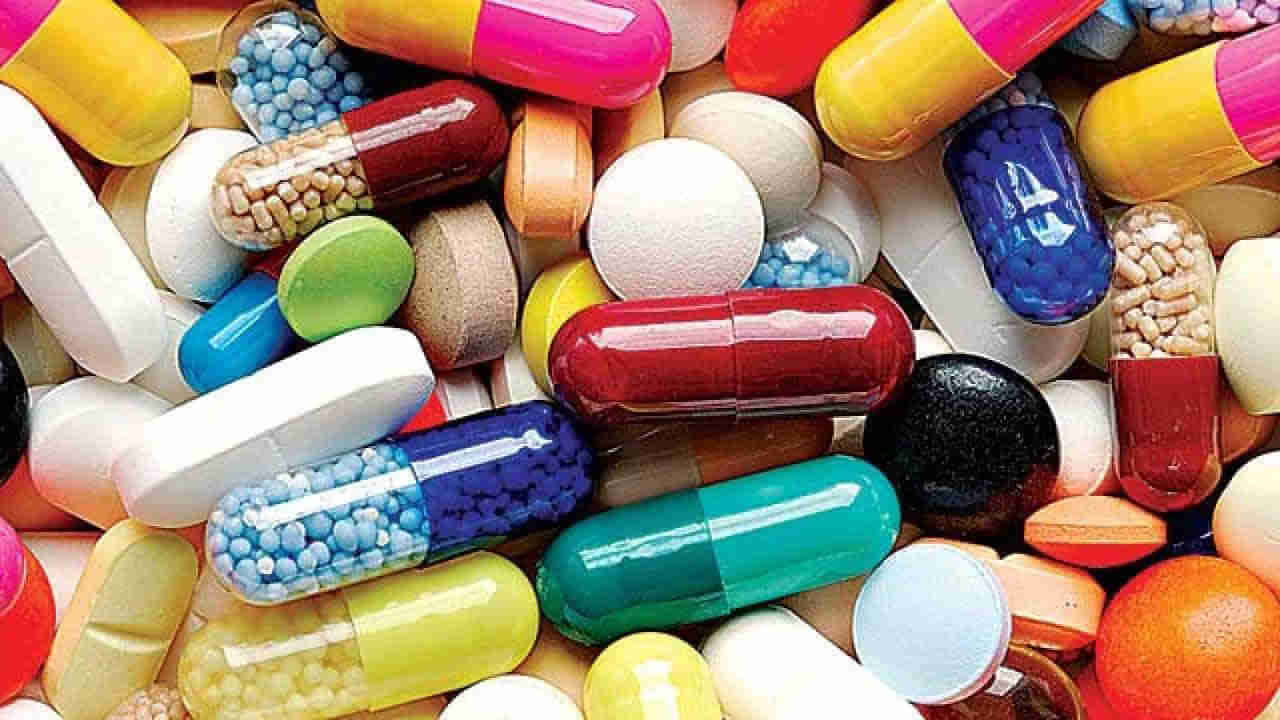 Medicines Bans: కేంద్రం సంచలన నిర్ణయం.. క్యాన్సర్‌ ప్రమాదాన్ని పెంచే 26 అత్యవసర మందులపై నిషేధం.. జాబితా విడుదల