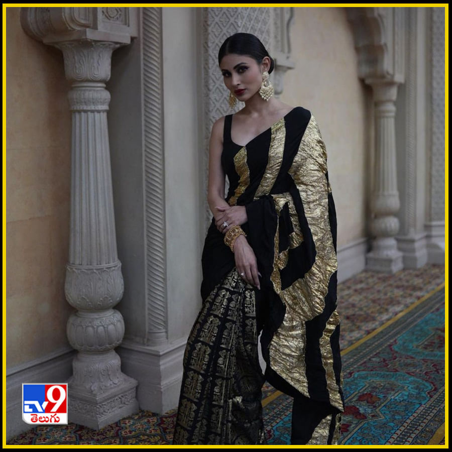 Mouni Roy New Photos. Credit by:Mouni Roy/Instagram