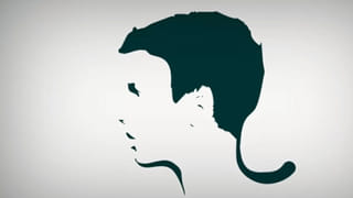 ఈమె థింకింగే నెక్స్ట్ లెవెల్! కేక్‌పై నెవ్వర్ బిఫోర్.. ఎవ్వర్ ఆఫ్టర్ రెజ్యూమ్..