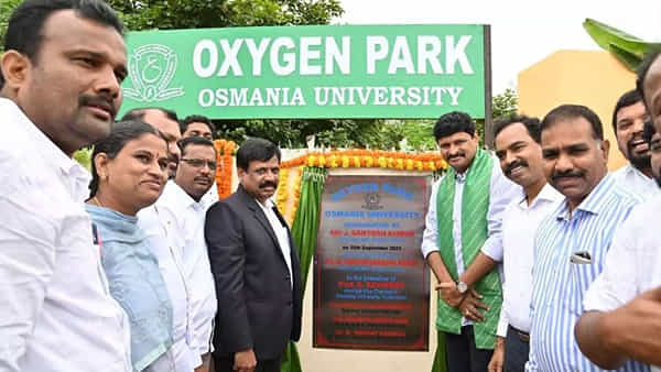 OU Oxygen Park: ఉస్మానియా యూనివర్సిటీలో ఆక్సిజన్ పార్క్.. 200లకు పైగా ఔషధ మొక్కలు, 1000 నెమళ్లు..