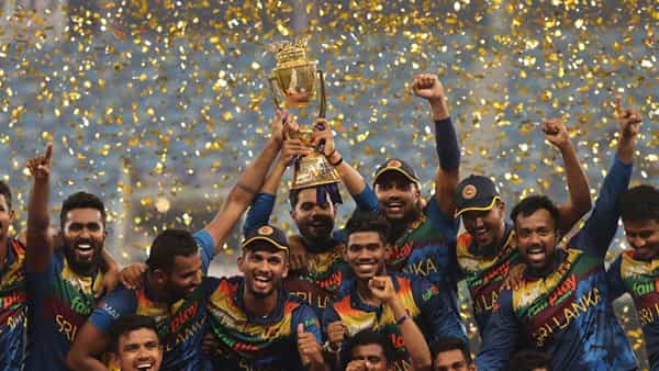PAK vs SL: 8 ఏళ్ల తర్వాత టైటిల్ గెలిచిన శ్రీలంక.. ఆసియా కప్ ఫైనల్లో పాక్ ఘోర పరాజయం..
