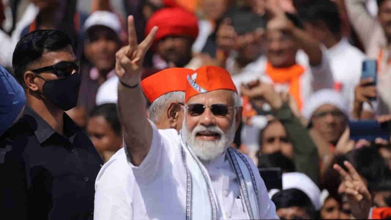 PM Modi: గుజరాత్‌లో ప్రధాని మోదీ పర్యటన ఫిక్స్.. అంతర్జాతీయ ప్రాజెక్టులకు శ్రీకారం..  రోడ్ షోలతోపాటు నవరాత్రి వేడకల్లో..