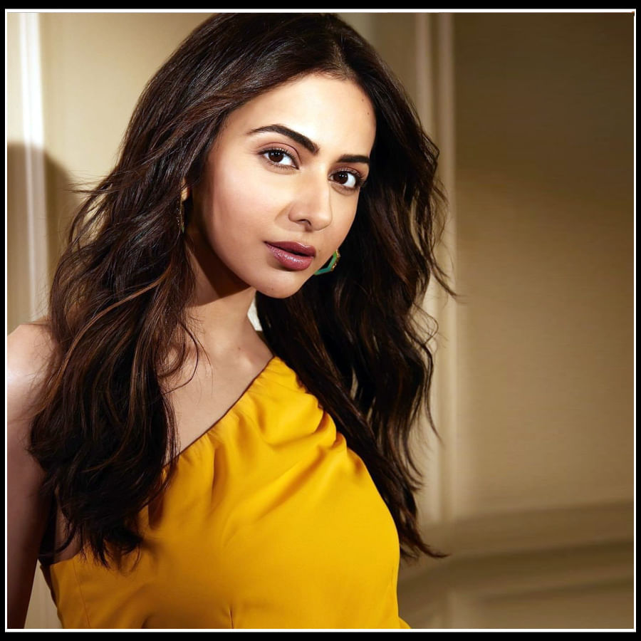 Rakul Preet Singh: దివి నుండి దిగొచ్చిన మోడరన్ రంభ రకుల్..