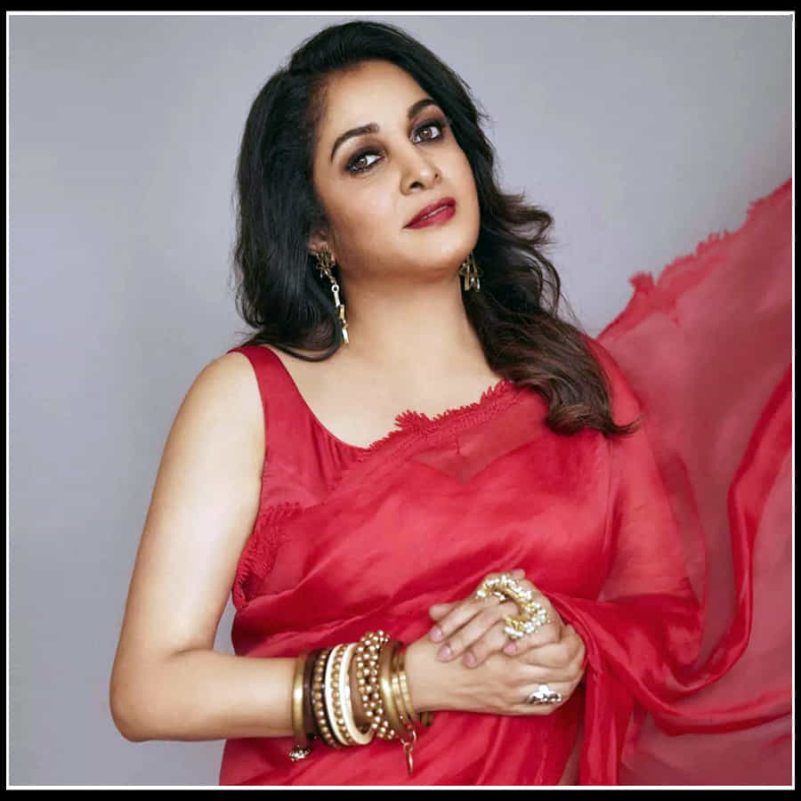 Ramya Krishnan: అవునా..! స్వర్గలోక రంభ.. భూలోక రమ్య ఒక్కరే నా..? అన్నట్టు పడుచుతనంలో కనిపిస్తున్న రమ్యకృష్ణ ఫొటోస్