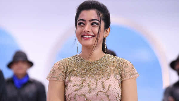 Rashmika Mandanna: ఆ టాలీవుడ్ స్టార్ హీరో సినిమాలో ఈ లక్కీ బ్యూటీ ఛాన్స్ దక్కించుకుందా..?