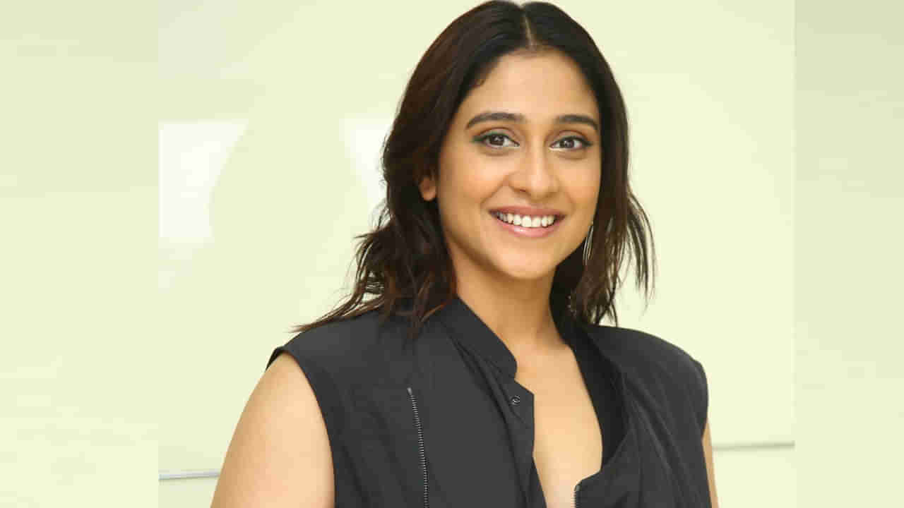 Regina Cassandra: రిపోర్టర్ పై హీరోయిన్ రెజీనా అసహనం.. ఇలాంటి ప్రశ్నలు అడుగుతారా ? అంటూ సీరియస్..