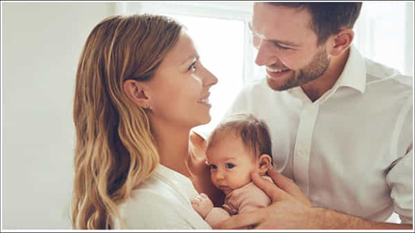 Relationship Tips: బిడ్డ పుట్టిన తర్వాత మీ భాగస్వామితో మీ బంధాన్ని బలోపేతం చేసుకోవడానికి చిట్కాలు