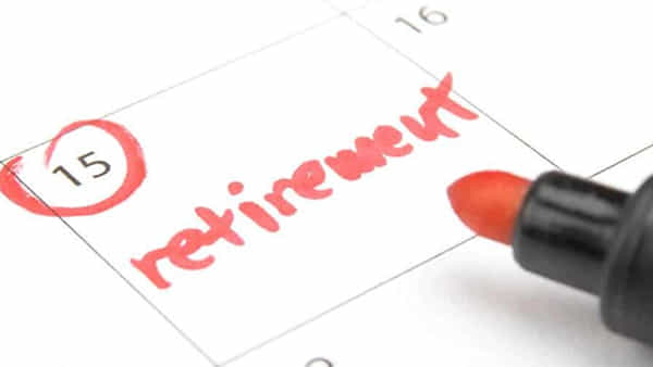 Retirement Age: పదవీ విరమణ తర్వాత ప్రశాంత జీవితం కోరుకుంటున్నారా? అయితే ఇన్వెస్ట్ చేయండిలా...!