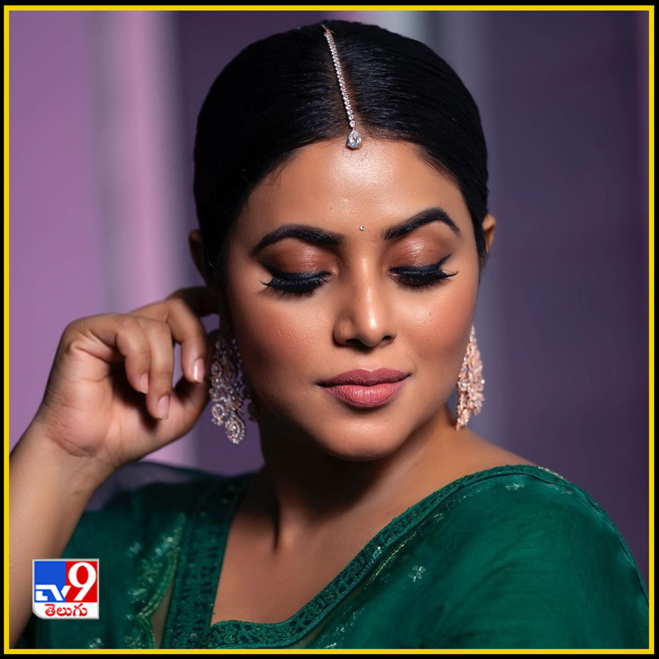 Shamna Kasim New Photos. Credit by:Shamna Kasim/Instagram