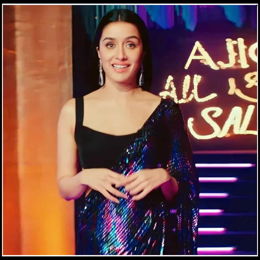 Shraddha Kapoor: మేనకలా హొయలు పోతున్న  శ్రద్ధా కపూర్..