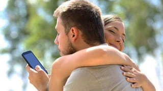 Shopping Tips: మాల్స్ లో షాపింగ్ చేస్తున్నారా.. ఇవి దృష్టిలో పెట్టుకుంటే డబ్బు వృధా కాదు..