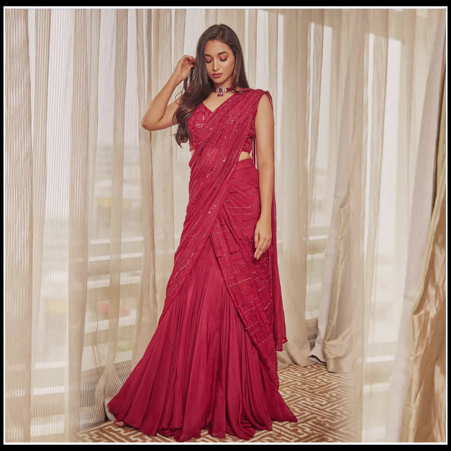  Srinidhi Shetty: లయాలతో , హొయలతో మైమరిపిస్తున్న ముద్దుగుమ్మ 'శ్రీనిధి'..