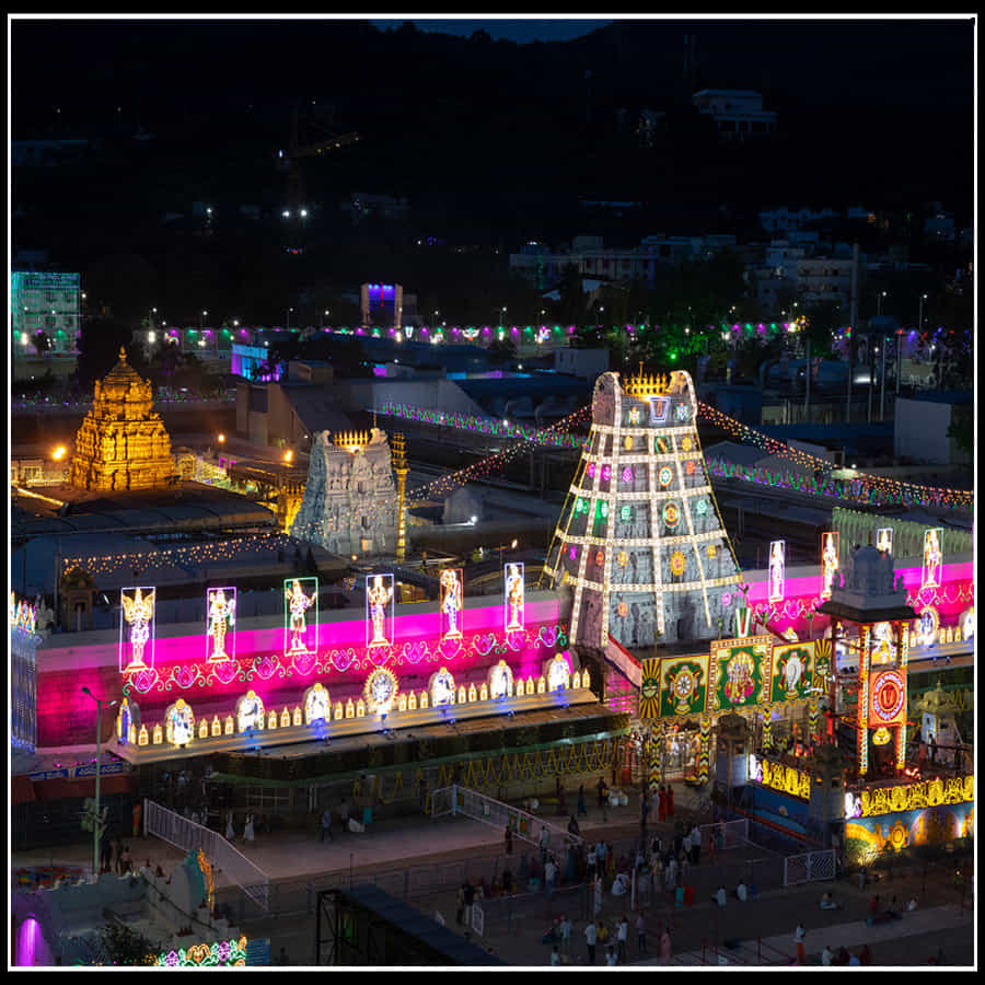Srivari Brahmotsavam: లైటింగ్ కాంతులతో మెరిసిపోతున్న తిరుమల తిరుపతి దేవస్థానం.. ఎట్రాక్టీవ్ ఫొటోస్.