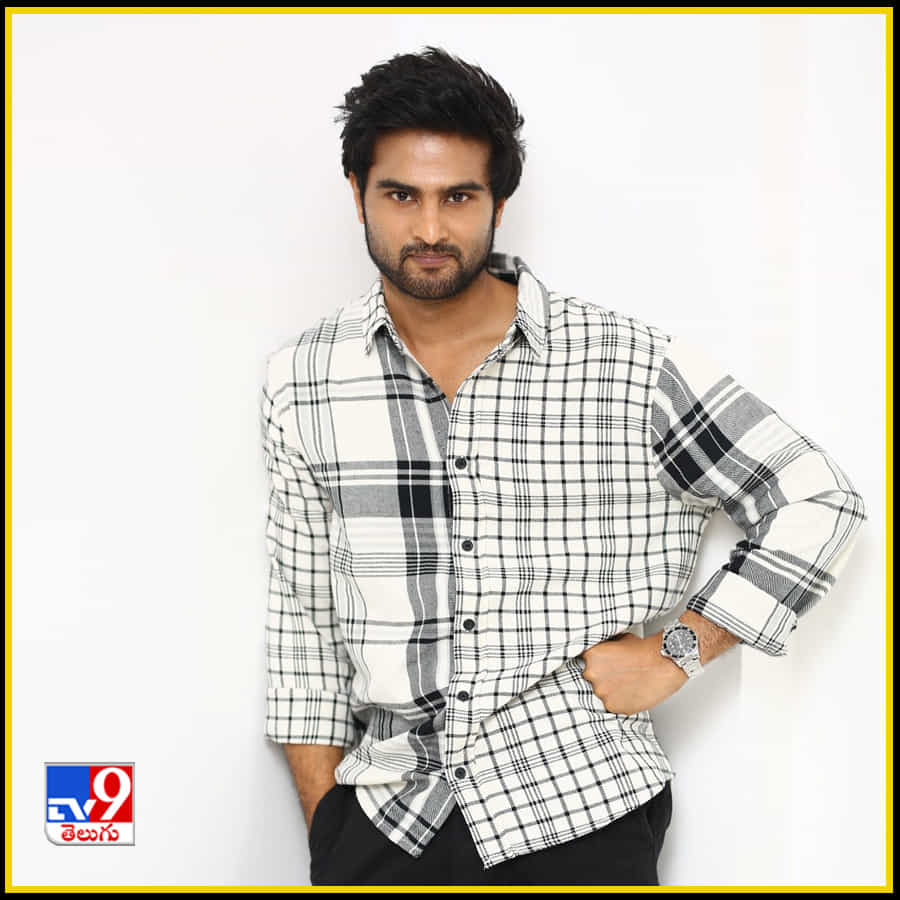 కాజ్యువల్ లుక్ లో కేక పుట్టిస్తున్న నైట్రో స్టార్